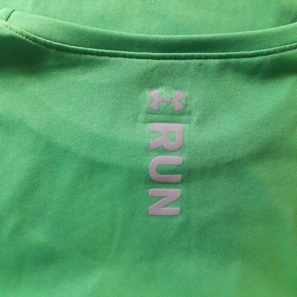 NEW Under Armour Heat Gear Green Logo Athletic Top - Picture 5 of 5